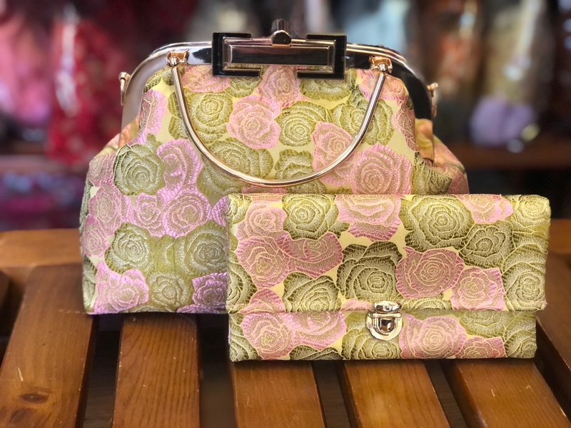 Mother's Day Special Combination Gift Bag Mouth Gold Bag Long Clip - กระเป๋าแมสเซนเจอร์ - ผ้าไหม หลากหลายสี