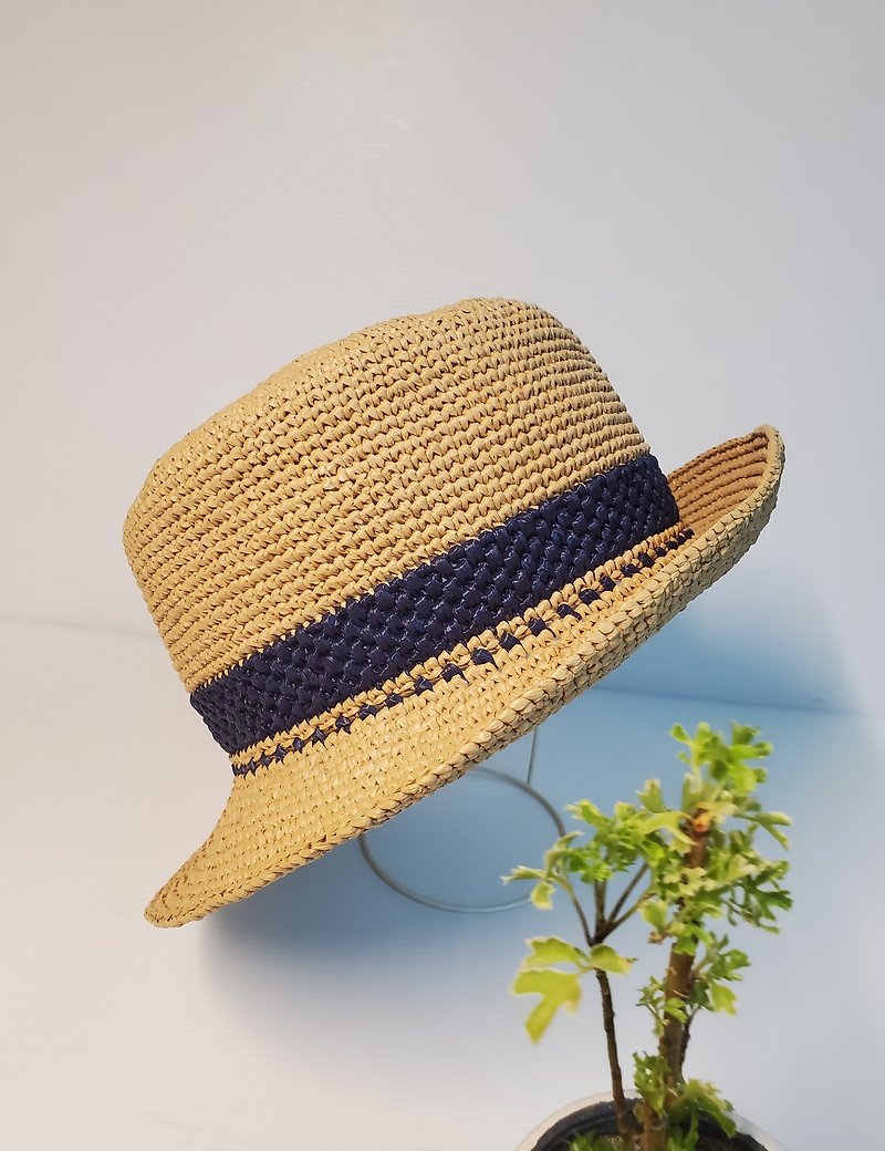 hat for man手工遮陽帽草帽紳士帽中性設計女帽ストローハット - 帽子 - 紙 卡其色