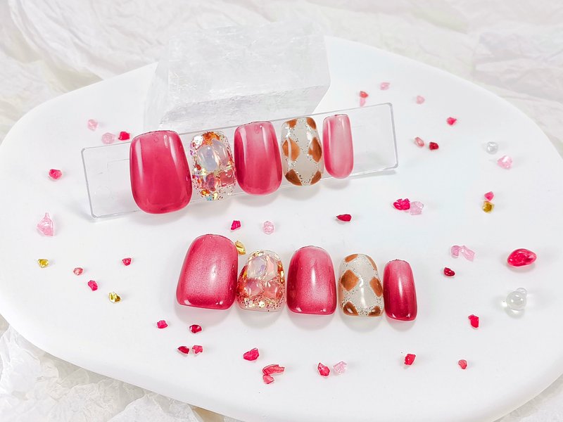 [YUE] Misty Berry Amber - Everyday Gradient Crystal Press-On Nails - Square Oval - Other - Plastic Red