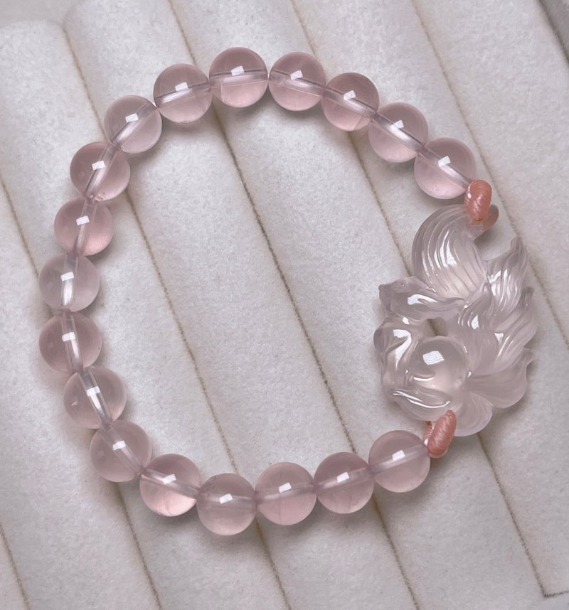 Mozambique pink quartz fox hand bracelet bracelet Mozambique pink nine-tailed fox - สร้อยข้อมือ - คริสตัล 