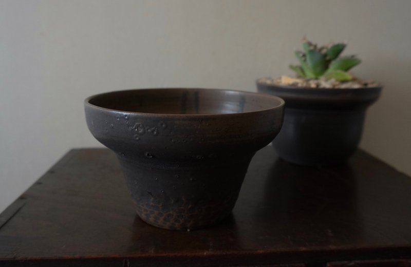 黑丘盆 - 盆栽/植栽 - 陶 黑色