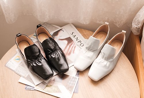 MajorPleasure 女子鞋研究室 Made In Japan日本製・極簡輪廓抓皺便鞋 黑 全真皮-黑