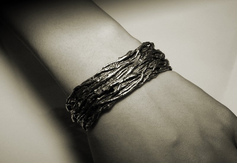 Wide Banyan Air Root Bracelet - Bracelets - Other Metals Silver