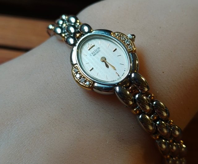 セイコーは、トップブランドのクレドール天然ダイヤモンドスチール18