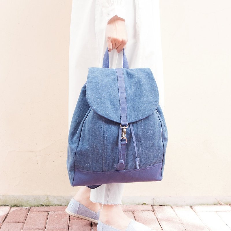 Large Backpack Washing Process Cotton Denim x Canvas 2 Colors A4 Can Be Casual, Lightweight and Large Capacity - กระเป๋าเป้สะพายหลัง - ผ้าฝ้าย/ผ้าลินิน สีน้ำเงิน