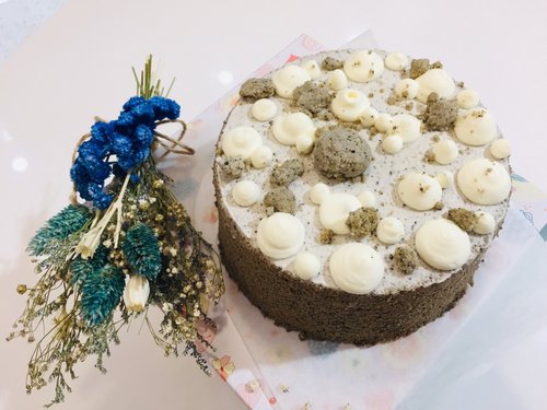 自由作烘焙 DIY 芝麻奶酥戚風蛋糕。新鮮手做。安心出貨。陪伴你/妳的防疫時光