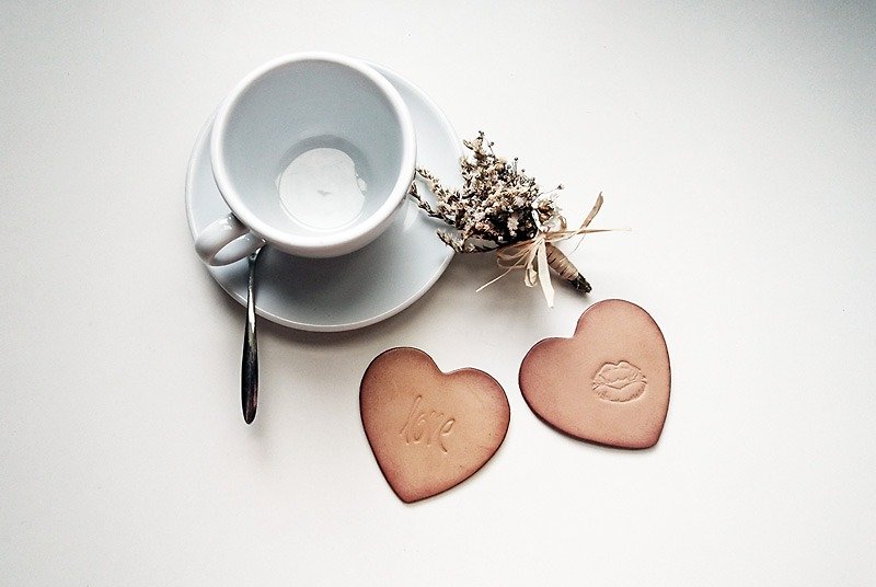 Heart-shaped leather coaster/kiss series (a set of two) - Coasters - Genuine Leather 