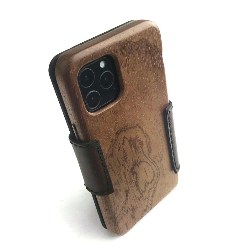 [Made to order] Wooden case for iPhone 11 Pro made of wood and leather Book type - เคส/ซองมือถือ - ไม้ 