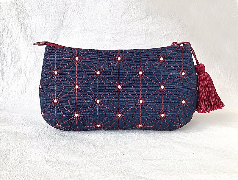 Porch Hemp Leaf pattern - กระเป๋าเครื่องสำอาง - วัสดุอื่นๆ สีน้ำเงิน