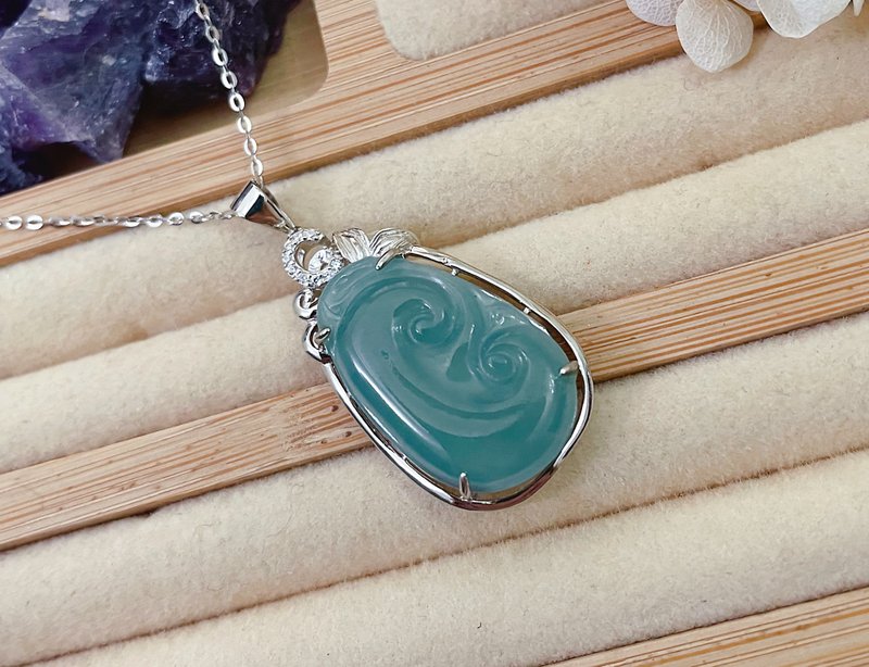 925 Silver Natural Sky Ice Blue Water A Cargo Melon Material Jade Ruyi Necklace - Necklaces - Jade Blue