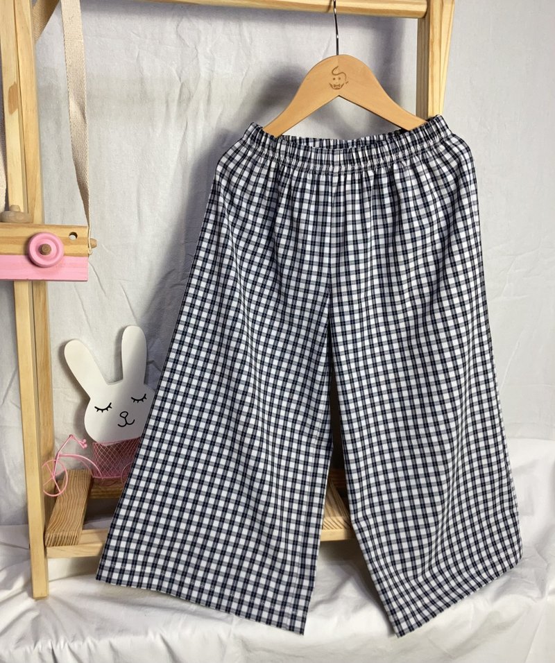 Big smile children's plaid wide pants - เสื้อยืด - ผ้าฝ้าย/ผ้าลินิน หลากหลายสี