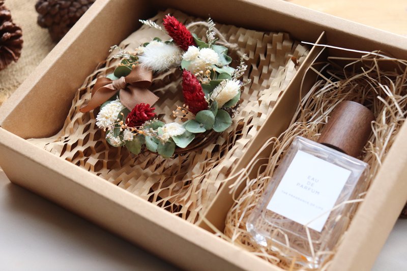 - Shiba Shaba Flower Art × Muli Perfume - クリスマスプレゼント交換限定ギフトボックス | プレゼント交換 - アロマ・線香 - 寄せ植え・花 レッド