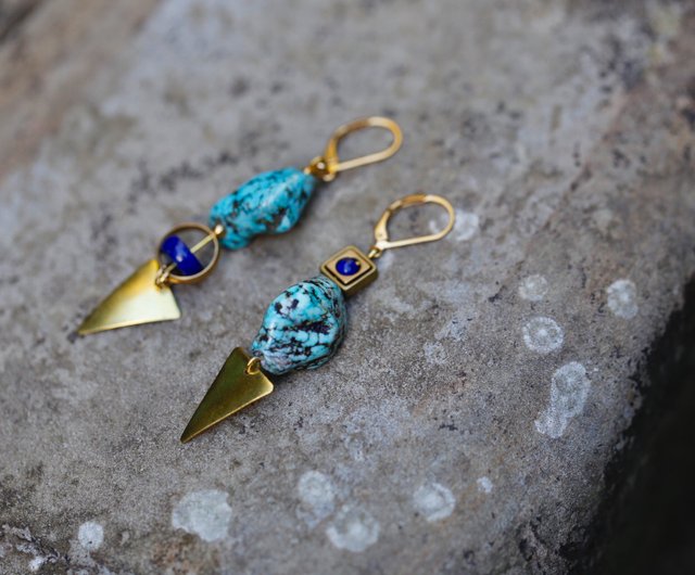 Stone on sale island earrings