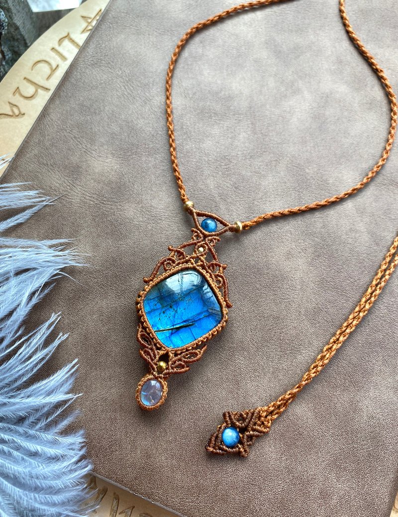 N244 Bohemia style wax thread braided labradorite moonstone kyanite necklace - สร้อยคอ - เครื่องเพชรพลอย สีนำ้ตาล