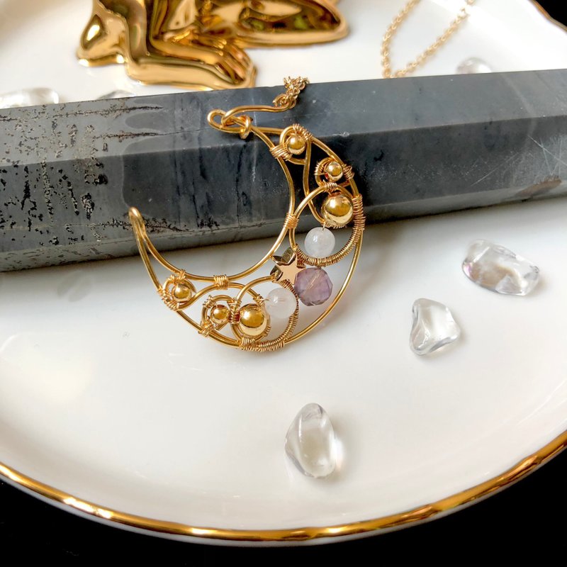 Witch Luna - Ameythst/Moonstone/Crystal wiring/14k gold plated/Crystal Necklace - สร้อยคอ - คริสตัล สีม่วง