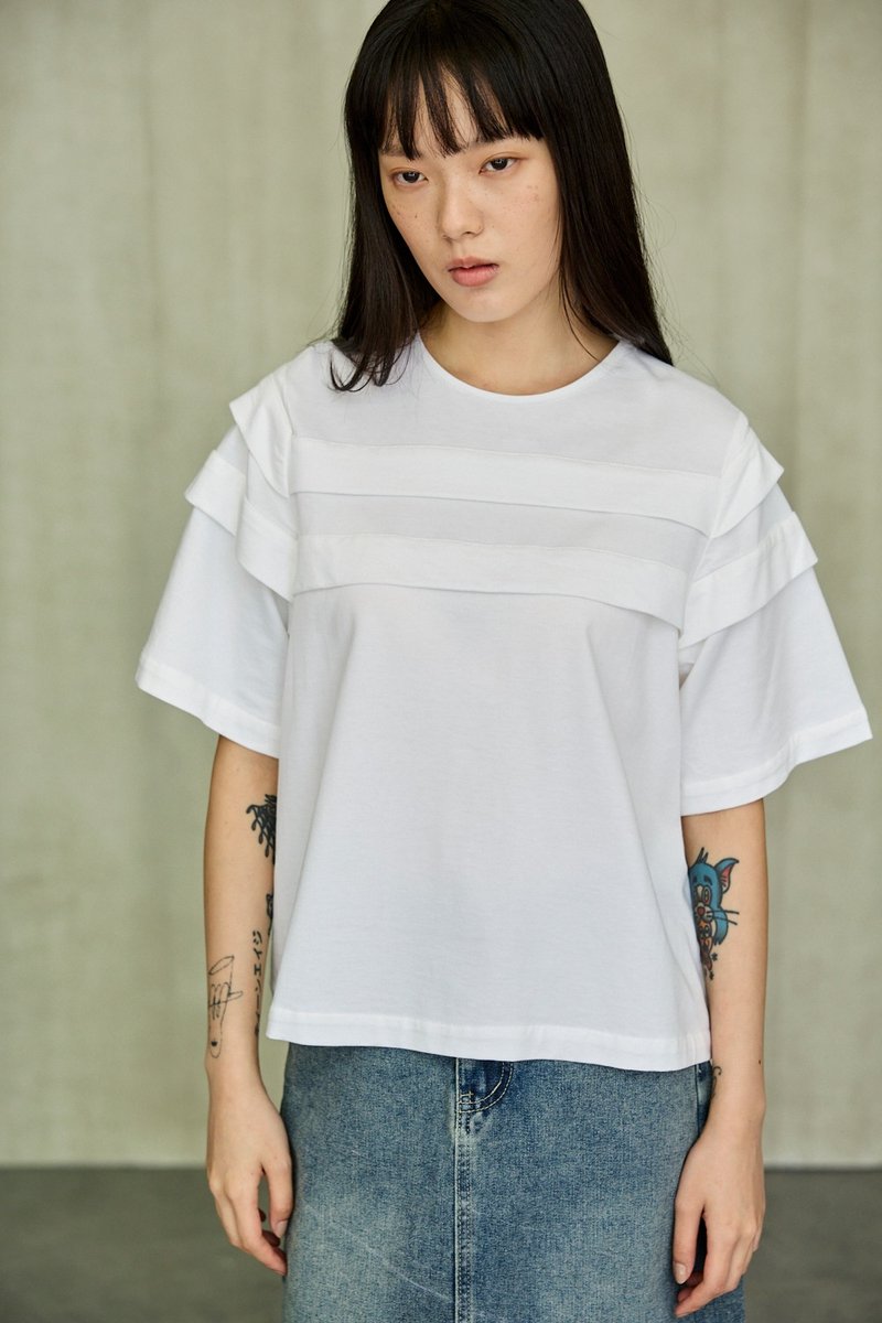 Lotus leaf patchwork embellished top - เสื้อผู้หญิง - วัสดุอื่นๆ 