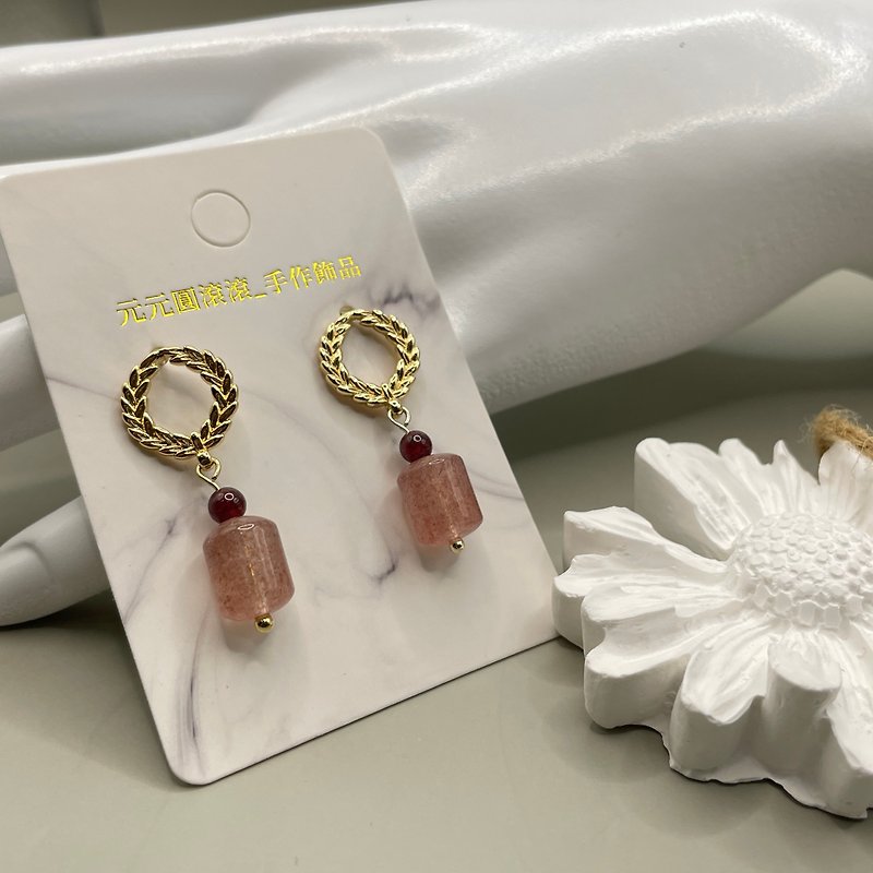 Poetry Flying, Red Strawberry Crystal Earrings, 14K Bronze Gold Earrings, Design Wenchuang Handmade - Earrings & Clip-ons - Crystal 