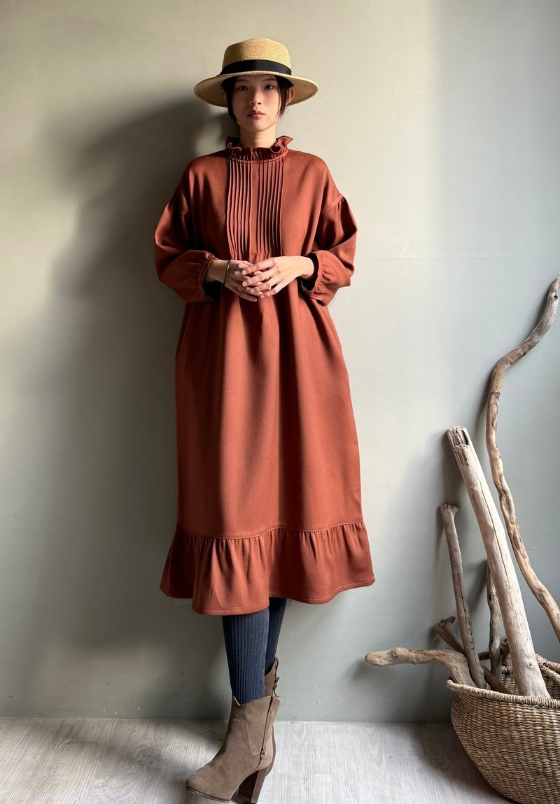 加尼葉之夜/風琴摺荷葉領荷葉下擺古典磚紅色長袖洋裝/法國毛料 - 洋裝/連身裙 - 羊毛 