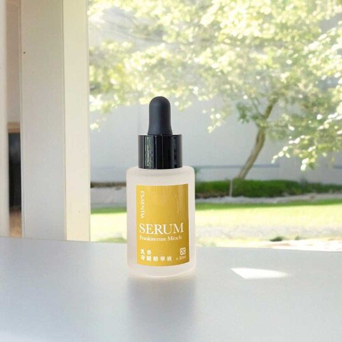 極萃精華 Essentia 【乳香奇蹟精華液】保濕修護 抗老緊緻 乳香純露 B5 玻尿酸 0酒精