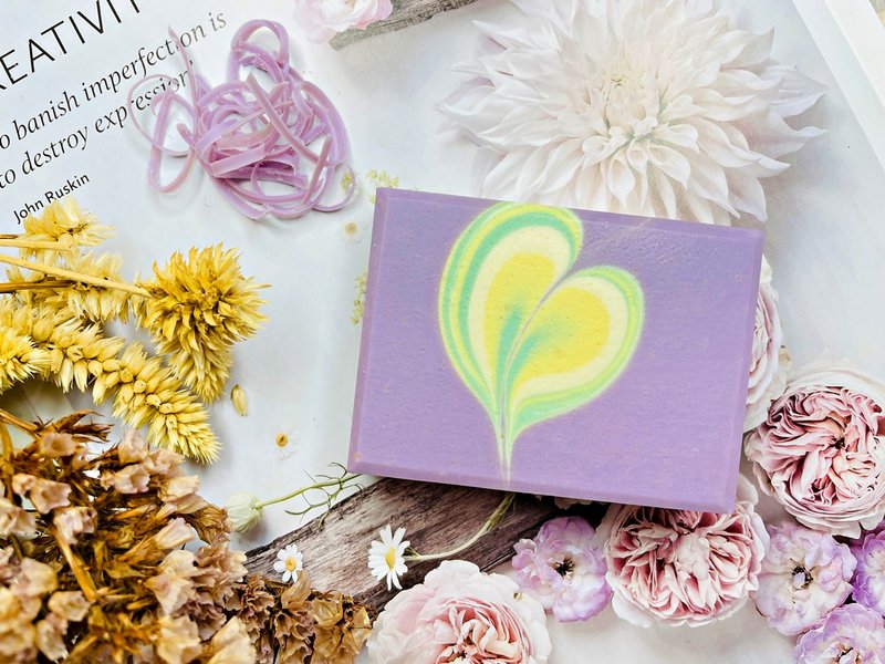 [24h shipping] Purple Story-Camellia Goat Milk Lavender Soap Gift Soap Creative Handmade Soap - สบู่ - วัสดุอีโค 