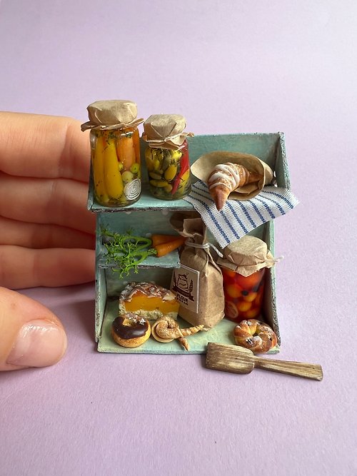 DOLLFOODS Miniatures for dollhouse scale 1:12