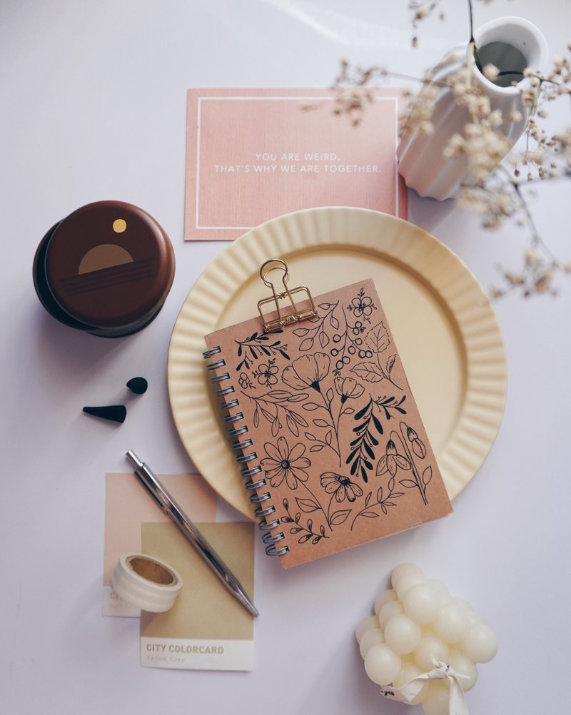 Tailor Design Hand-drawn Notebook Cover (with notebook) - สมุดบันทึก/สมุดปฏิทิน - กระดาษ 