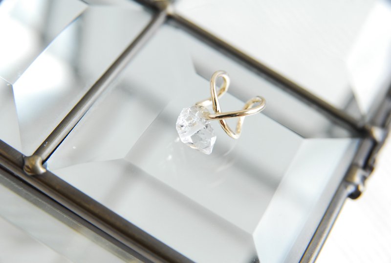 Herkimer diamond crystal ear cuff gold - ต่างหู - เครื่องประดับพลอย สีใส