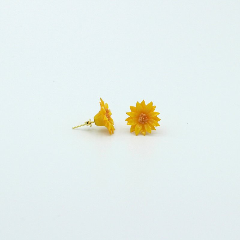 Pamycarie branch clay sun flower earrings - Earrings & Clip-ons - Clay Orange
