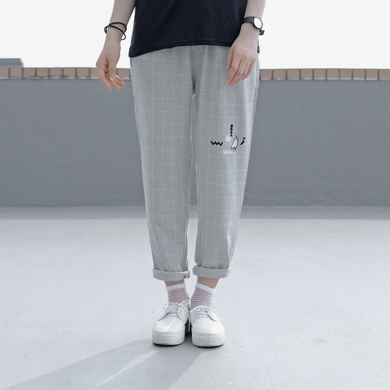 [Limited time free shipping] Mushrooms and small heads hide and seek - composition fine line plaid pants - กางเกงขายาว - วัสดุอื่นๆ สีเทา