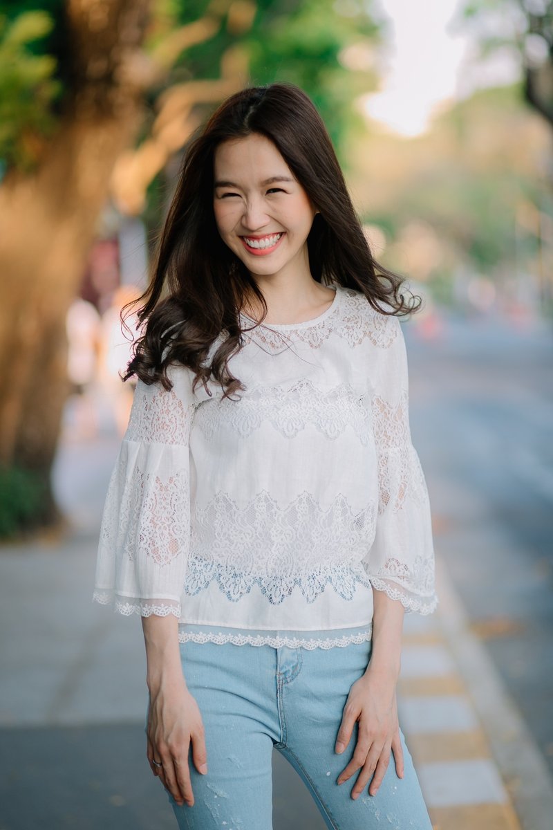 Lace flaresleeve top - 女上衣/長袖上衣 - 其他材質 白色
