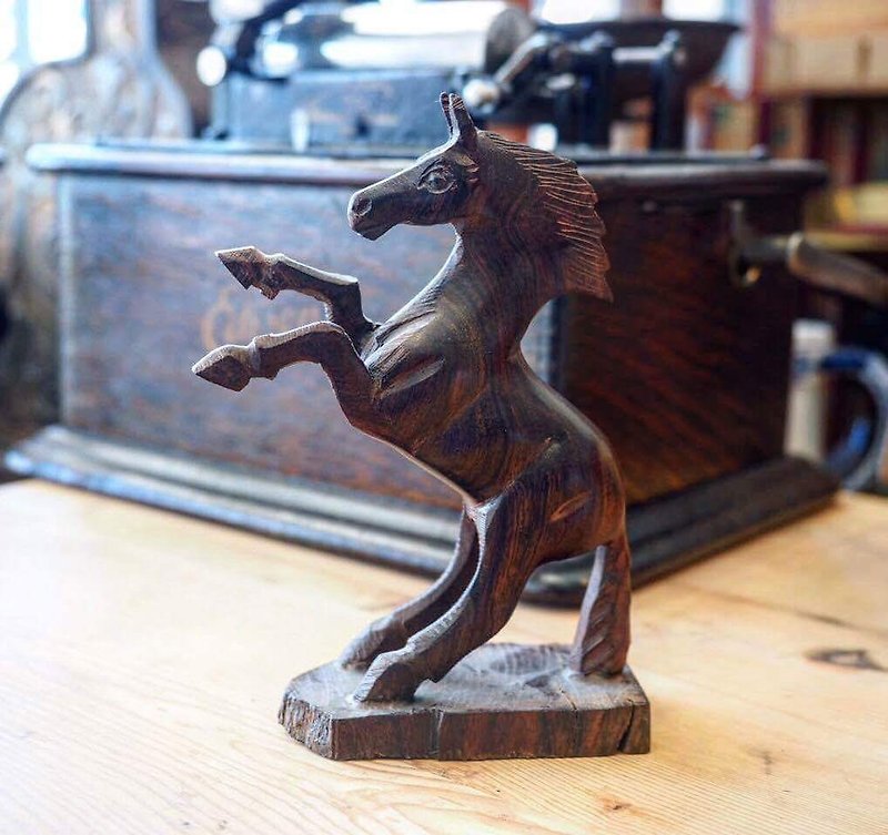Collection of the world! Hand-carved wooden animal series American Horse (paragraph 10) - Items for Display - Wood 