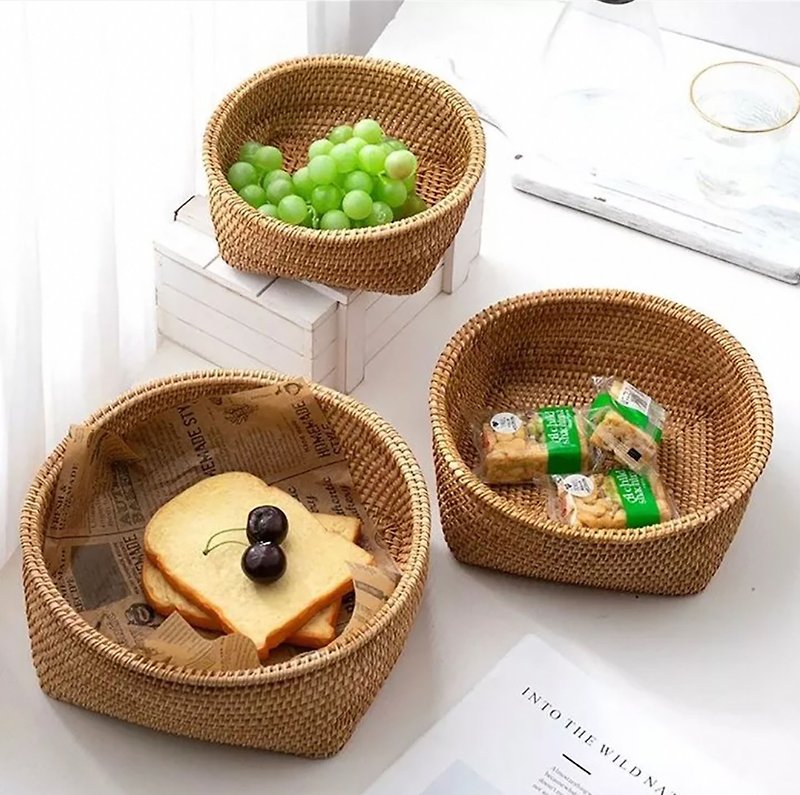 (Set of 3 pieces, 3 sizes) Woven basket, storage basket, rattan basket for food - ชั้นวาง/ตะกร้า - วัสดุอื่นๆ 
