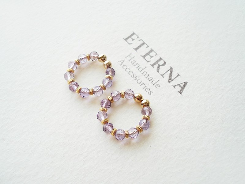 Light color amesist an metal beads, tiny hoop earrings 夾式耳環 - Earrings & Clip-ons - Stone Purple