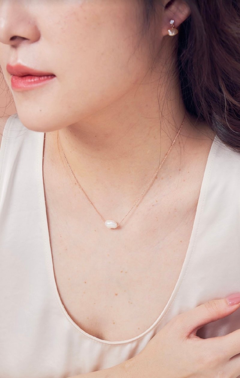 Cloud Pearl Necklace/Pearl/ Rose Gold/Sterling Silver/Light Jewelry - สร้อยคอ - ไข่มุก ขาว