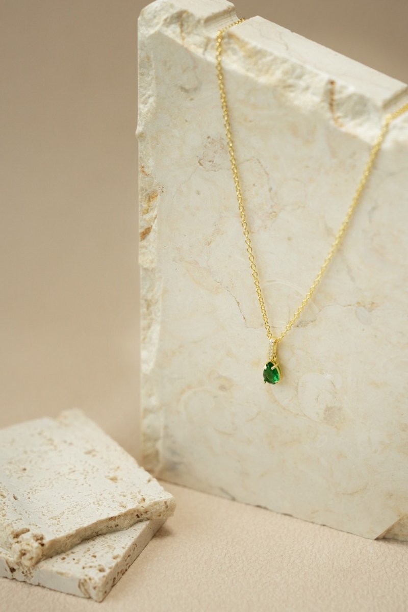 May birthstone green agate necklace - สร้อยคอ - คริสตัล 