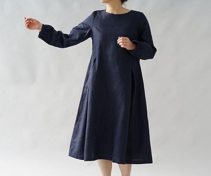wafu  Linen dress / back ribbon / midi length / long sleeve / navy  a039a-neb2 - One Piece Dresses - Cotton & Hemp Blue