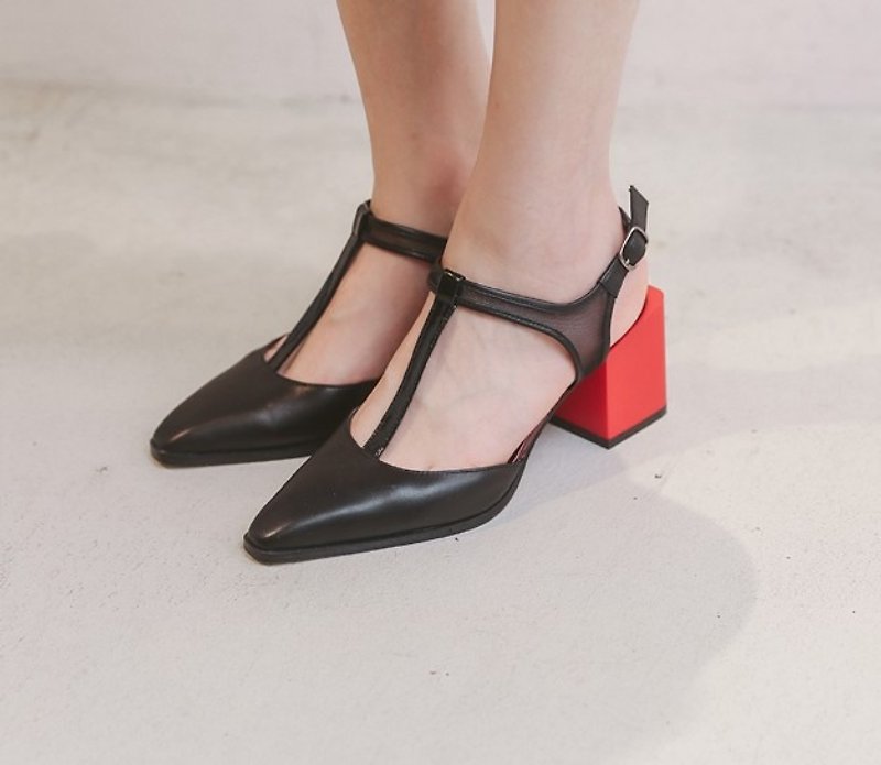 [Show products clear] 丅 word leather stitching gauze square with leather pointed shoes black with red - High Heels - Genuine Leather Black