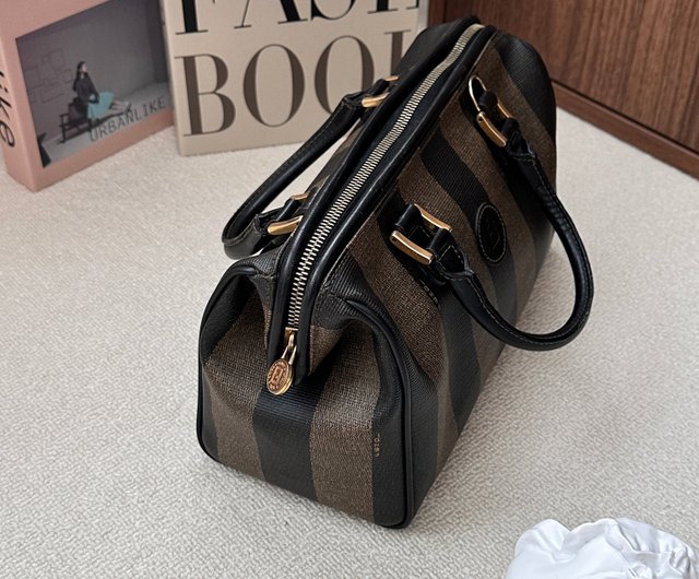 FENDI　フェンディ　ミニ　ボストンバッグ　ペカン柄　ストライプ　ブラック 楽天市場】【バッグ】FENDI フェンディ ペカン ハンドバッグ