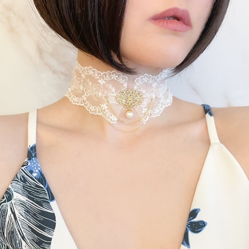 A story that begins when you throw a bouquet / Lace collar choker SV088 - Chokers - Polyester White