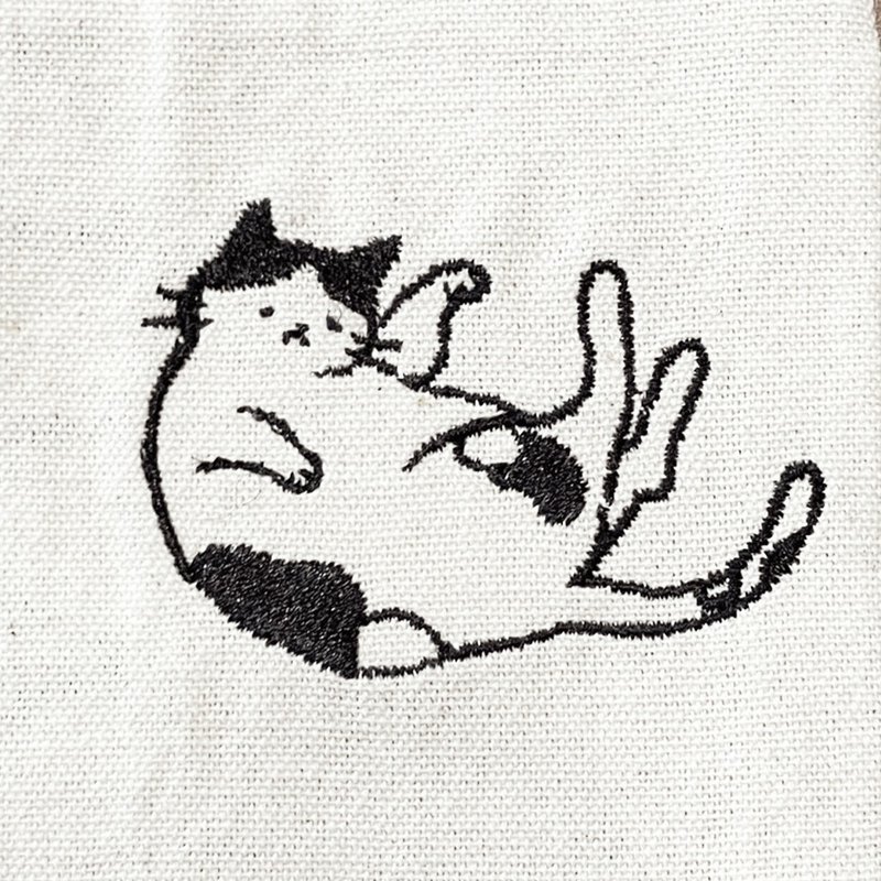 【加購刺繡】招き猫ですか/懶洋洋招財貓 | 公版電繡圖案 - 其他 - 繡線 黑色