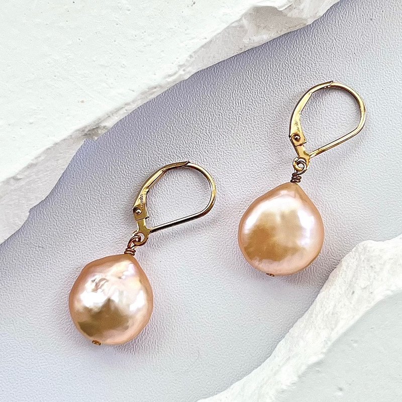 Coin Pearl Drop Earrings - ต่างหู - ไข่มุก สีทอง