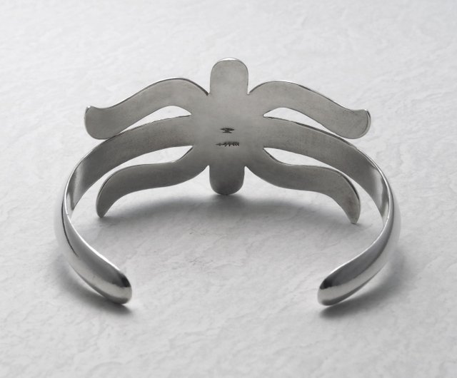 Navajo Sandcast style Silver Spider Bangle with 18K Concho - Shop