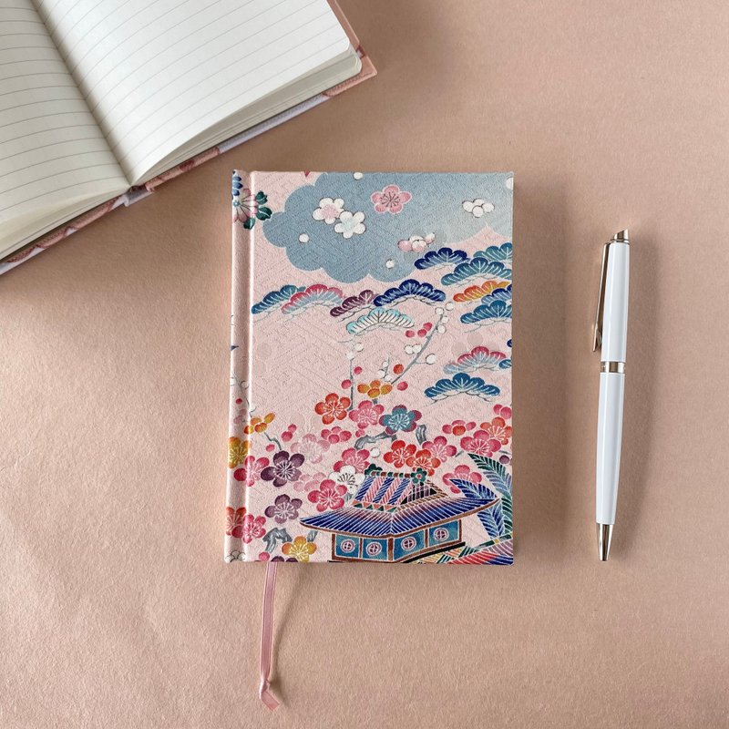 Square back notebook , Kimono , A6 - สมุดบันทึก/สมุดปฏิทิน - ผ้าไหม สึชมพู