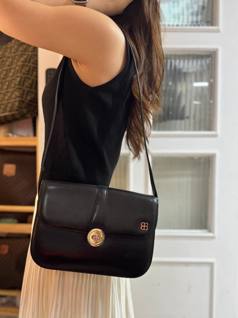 中古稀有 Balenciaga 巴黎世家 牛革 黑色風琴包 側背包 腋下包 - 側背包/斜背包 - 真皮 黑色