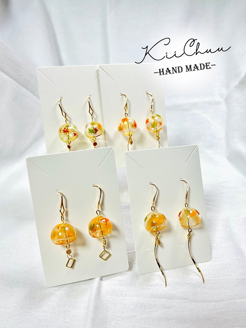 手繪 銀杏 玻璃風鈴耳環 | 現貨 - 耳環/耳夾 - 玻璃 橘色