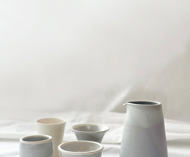 陶器手作り日本酒セット（5個セット：徳利1本＋小猪口4個） - ショップ tsuipottery ワイングラス・酒器 - Pinkoi