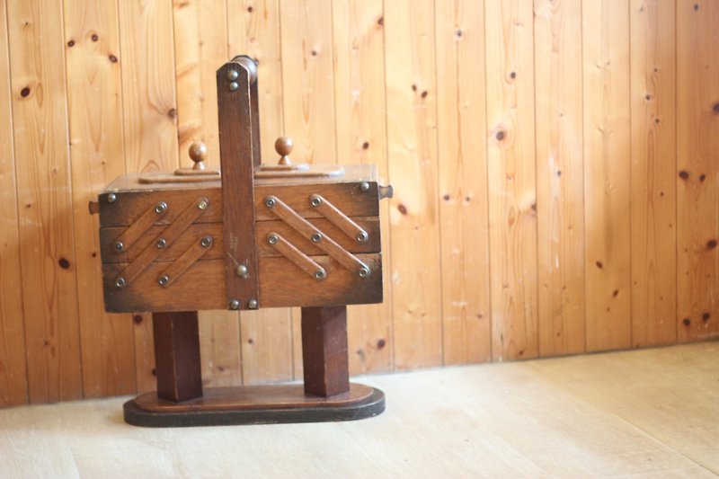 [良い日フェチ]オランダのヴィンテージ木製の縫製ボックス/ツールボックス/縫製ボックス/アンティーク収納ボックス/小道具/装飾品 - 収納用品 - 木製 ブラウン