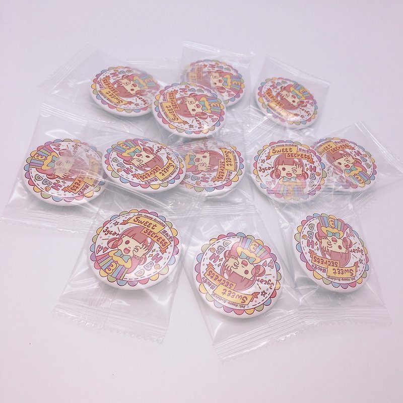 Spending thousands of free sweets - Badges & Pins - Other Materials 