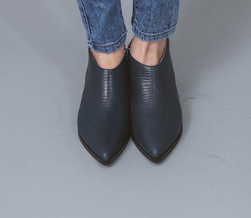 Minimalist real leather pointed boots dark blue - High Heels - Genuine Leather Blue