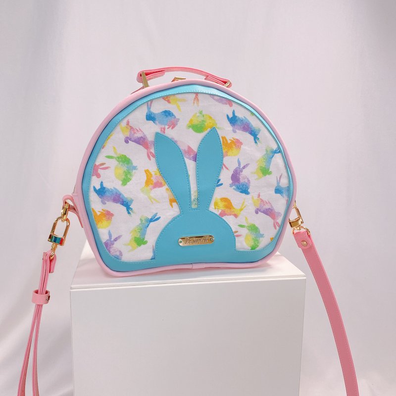 Spot leather carving bunny dual-use bag color rabbit - กระเป๋าแมสเซนเจอร์ - ผ้าฝ้าย/ผ้าลินิน หลากหลายสี